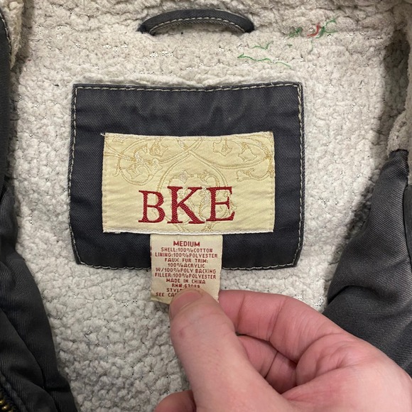 BKE Women's Gray Faux Fur Hood Lined Winter Parka Jacket Medium - Picture 2 of 3